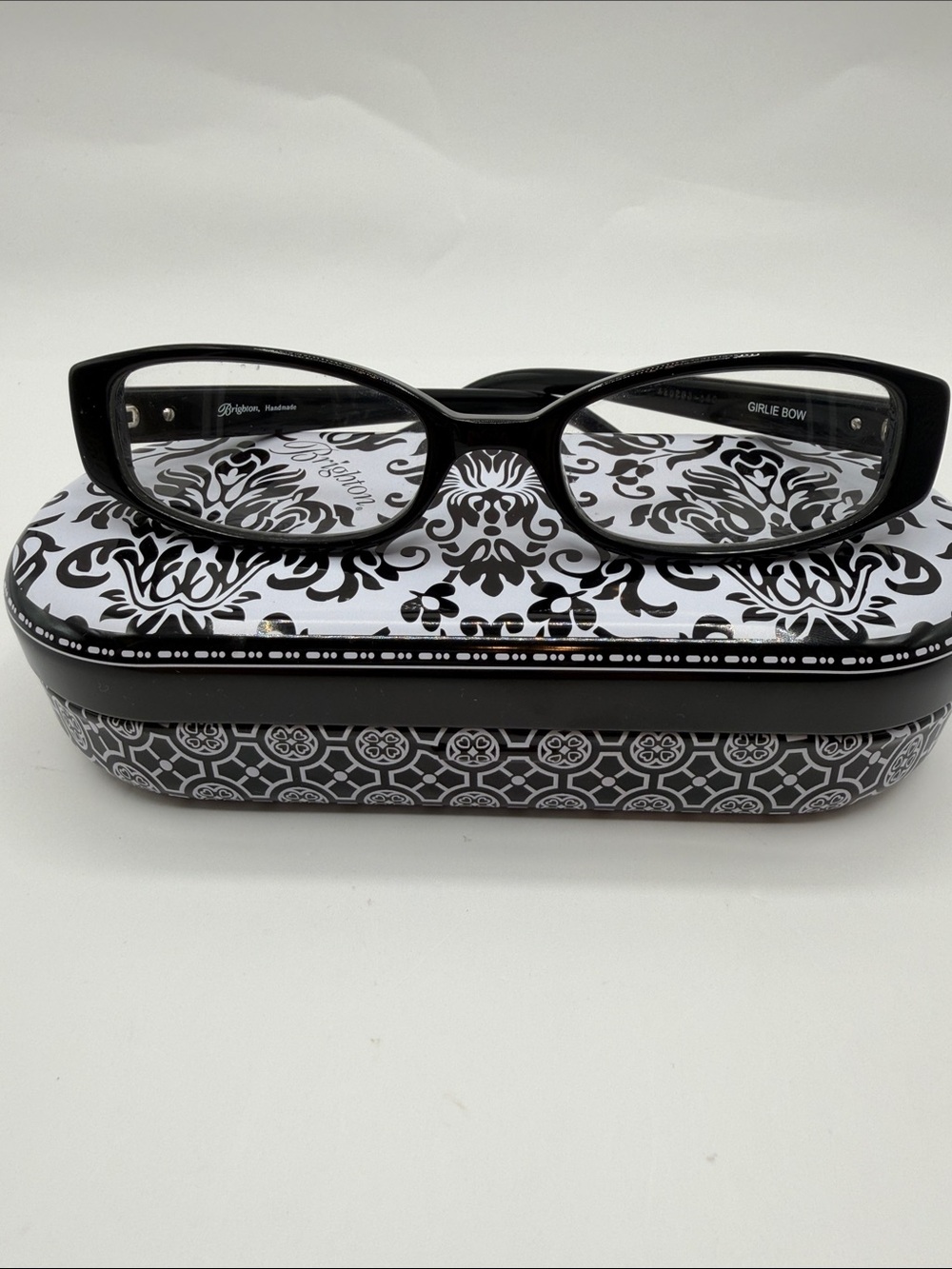 Brighton Girlie Bow Black Reading Glasses with Decorative Case 1.0